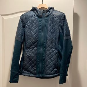 Athleta quilted mid-weight jacket